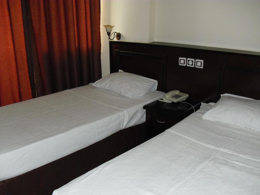 Anerissa Hotel 말마리스 외부 사진